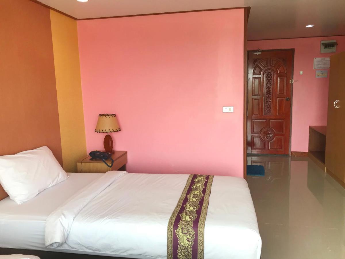 Toh Buk Seng Ayutthaya Hotel Luaran gambar