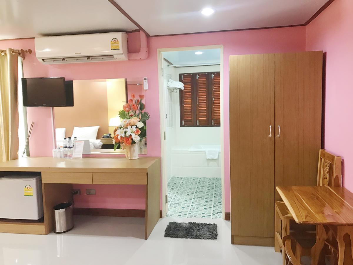 Toh Buk Seng Ayutthaya Hotel Luaran gambar