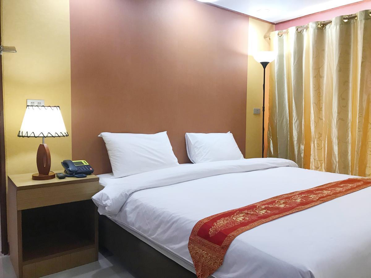 Toh Buk Seng Ayutthaya Hotel Luaran gambar